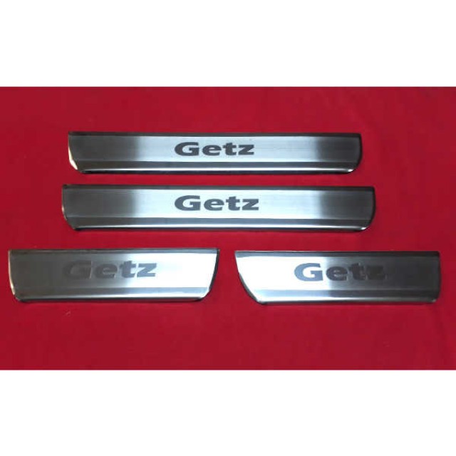 HYUNDAİ GETZ KAPI EŞİĞİ KROM 4PARÇA HYUNDAİ GETZ KAPI EŞİĞİ KROM 4PARÇA